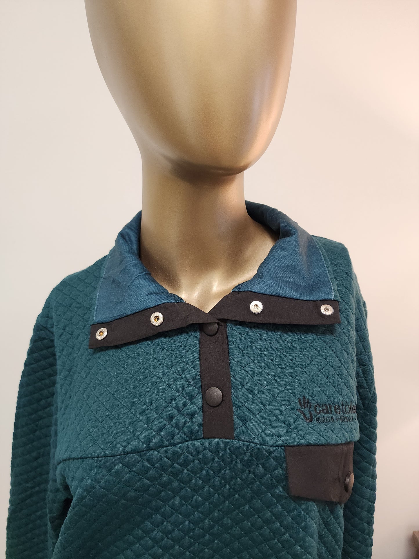 Pullover: Quilted Quarter Button Neck w/ Pocket Accent