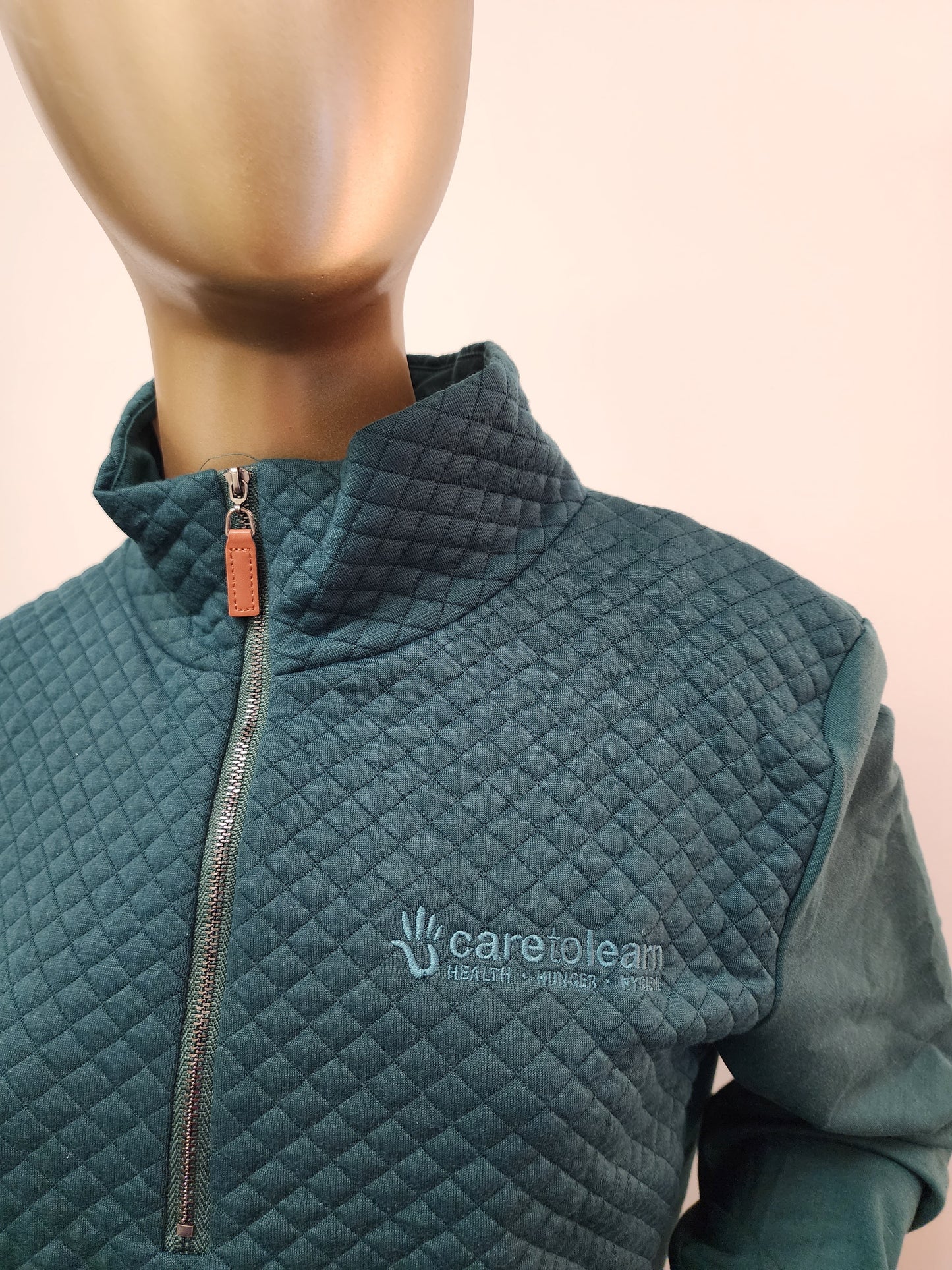 Pullover: Quilted Quarter Zip w/ Front Pocket