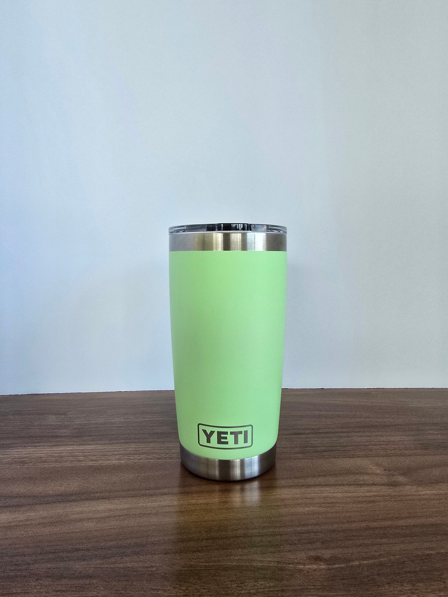 Tumbler: Yeti Mint Green 20oz